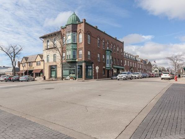 293 E Deerpath Rd APT 31