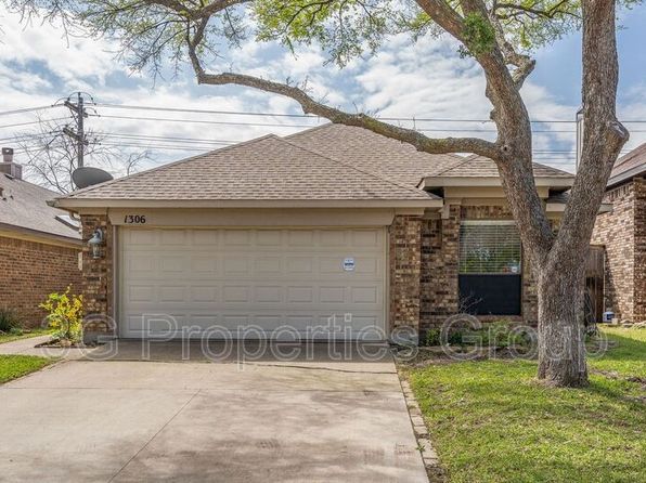 1306 Daffodil Ln