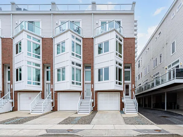 125 S Little Rock Ave, Ventnor, NJ 08406