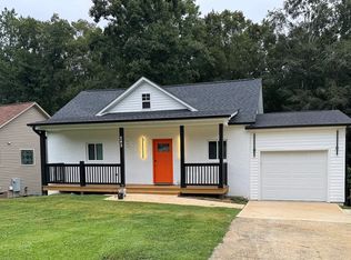 242 Oakdale Ave, Clayton, NC 27520