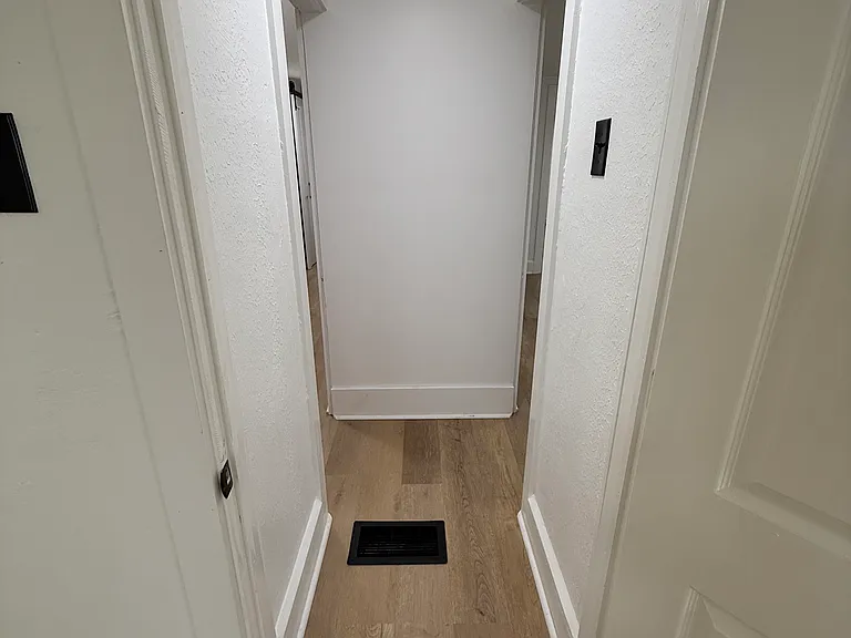 221 Charlotte St NW #2 — Photo 10