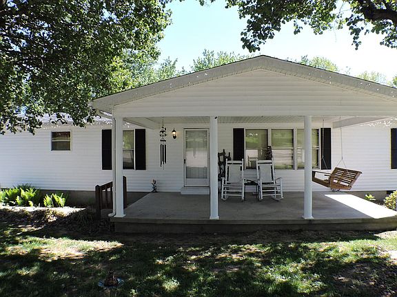 5th image of 120 Springview Ct