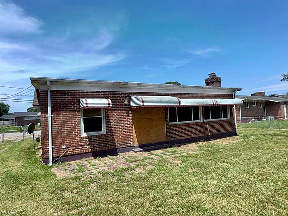 2nd image of 1511 Ekstine Dr