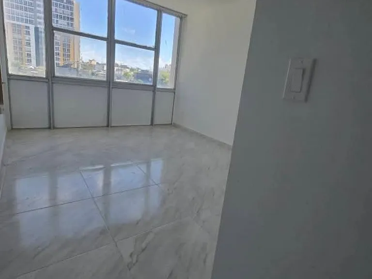 1026 Avenue Luis Vigoreaux #4B — Photo 5