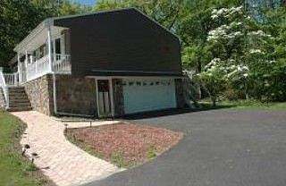2nd image of 10 Whitty Rd