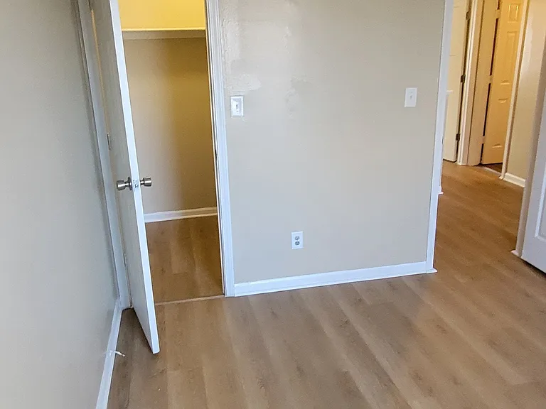 5319 Scatterwood Ct — Photo 17