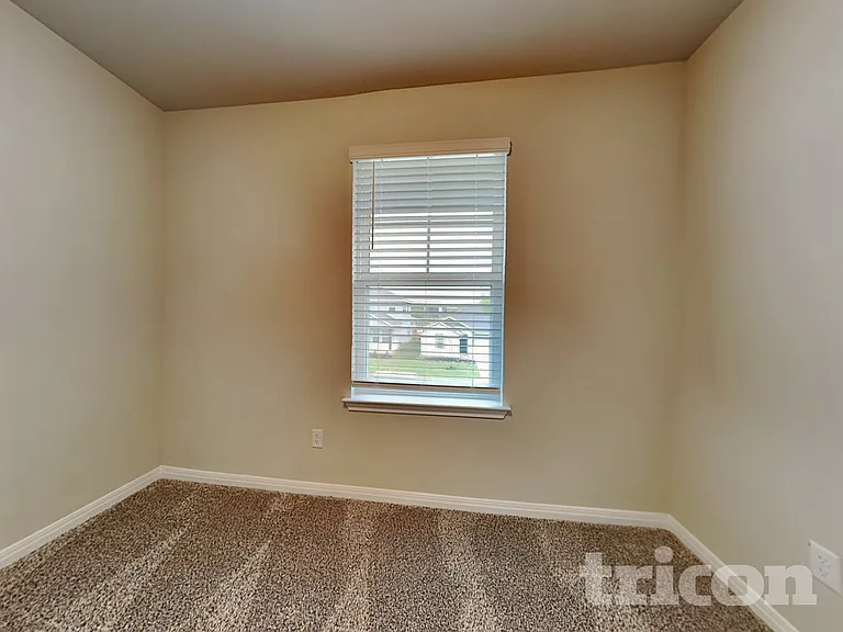 11802 Copperstone Ave — Photo 9
