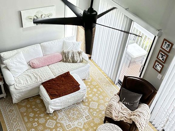 5th image of 3700 Golf Colony Dr. #10J