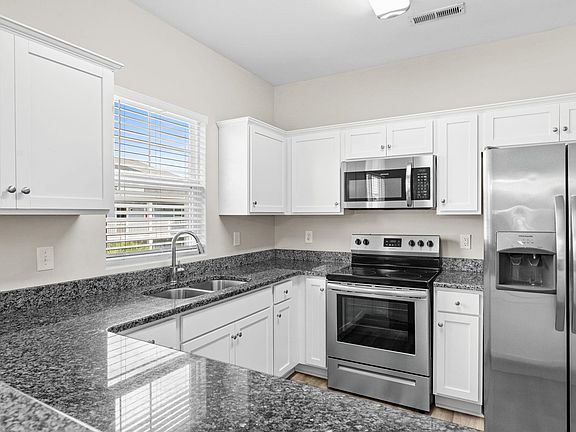 4th image of 340 Kiskadee Loop #K