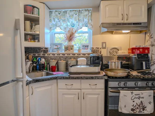 24-55 80th Street image 7 of 12