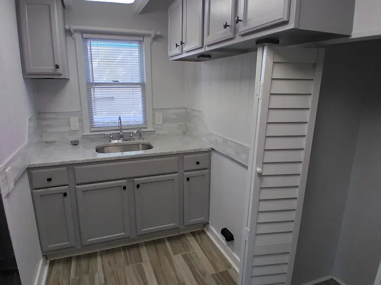 1702 Holly Dr #202 — Photo 11
