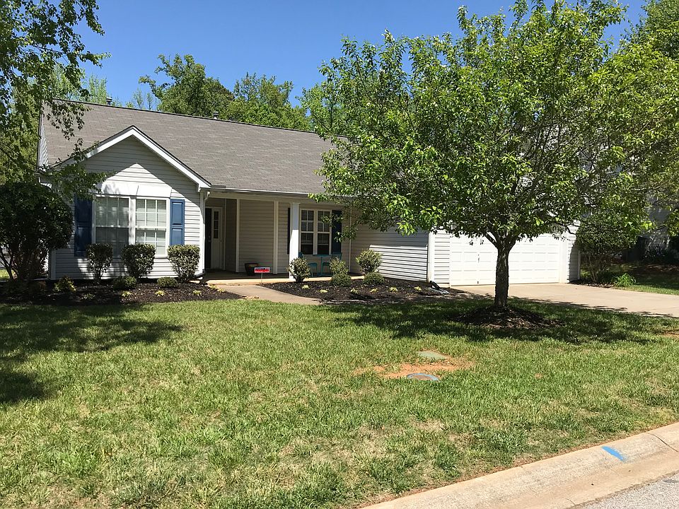1st image of 226 Bonnie Woods Dr
