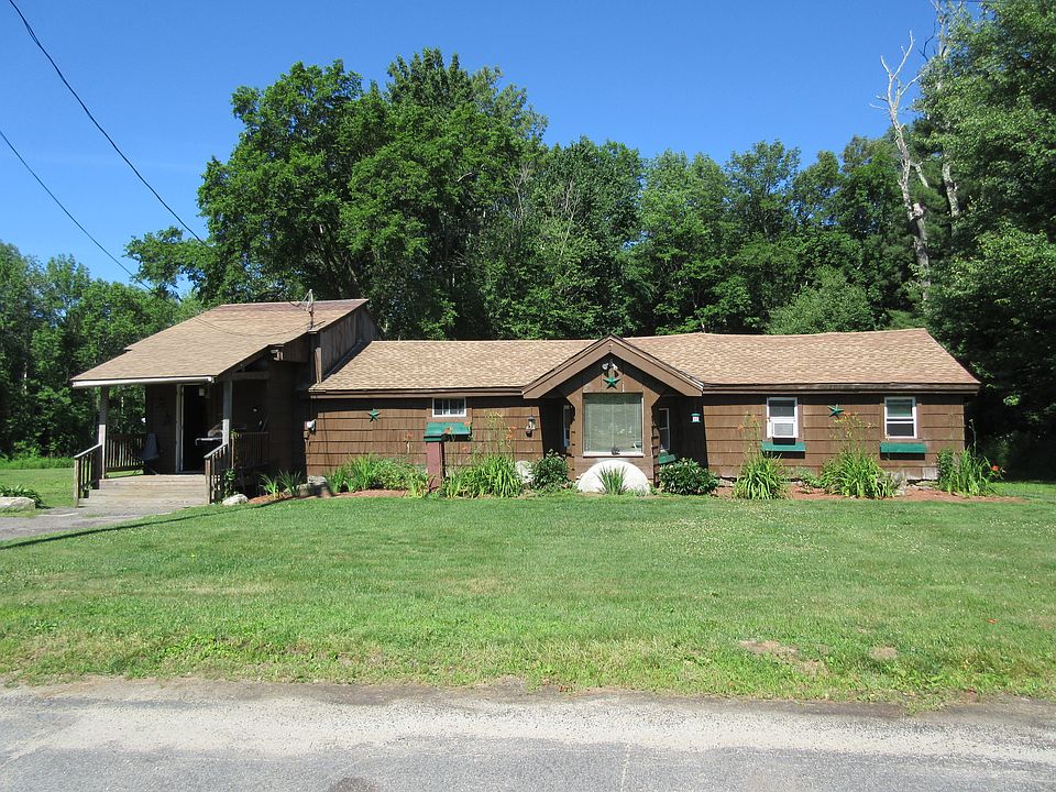 2nd image of 30 Ladd Rd