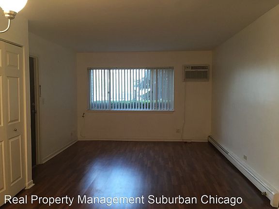 5th image of 1306 Hunt Club Dr #1B