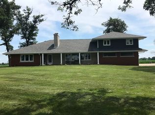 5146 Edgewater Dr, East Peoria, IL 61611