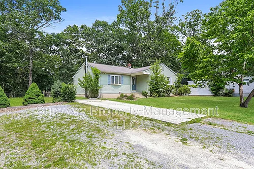 534 Pardee Blvd Photo 1