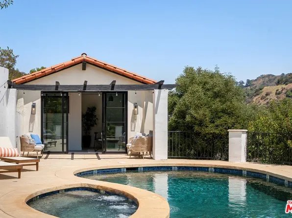 8171 Tianna Rd, Los Angeles, CA 90046