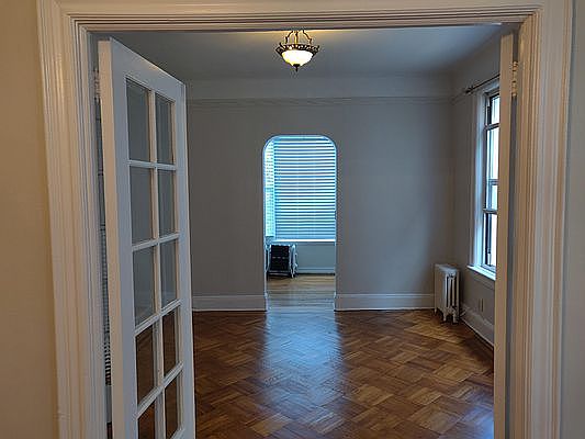 3rd image of 21-13 29th St #A