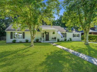 318 Hollywood Dr, Charleston, SC 29407