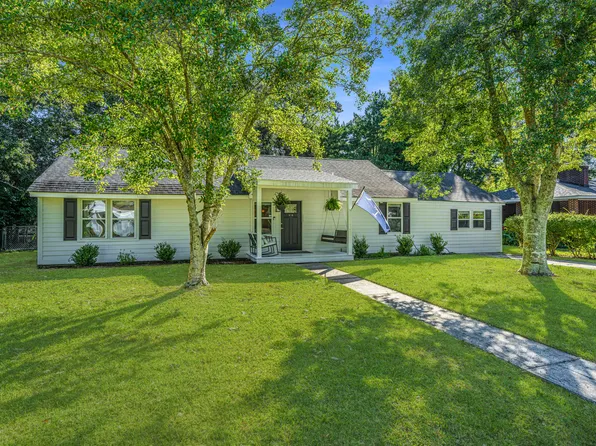 318 Hollywood Dr, Charleston, SC 29407