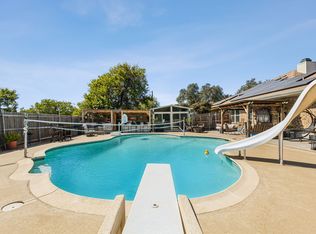 301 Collin St, Red Oak, TX 75154