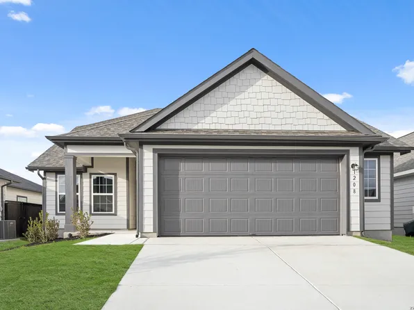 1208 Sweden, Seguin, TX 78155