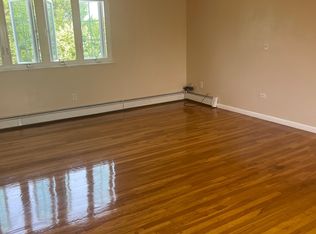 14927 Hook Creek Blvd APT 2, Rosedale, NY 11422