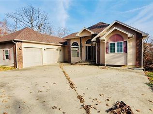 38 Pemberton Ln, Brumley, MO 65017