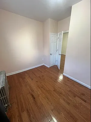 Rented by REALTY QUEST NEW YORK INC | media 5