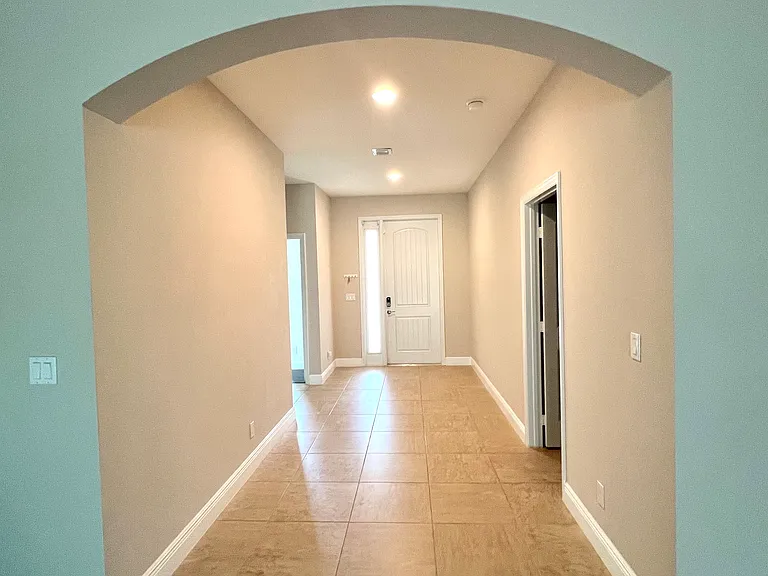 79 NE Abaca Way — Photo 16