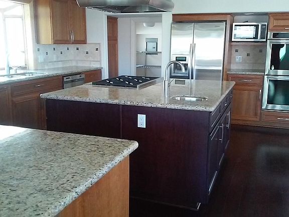 3rd image of 939 1st St