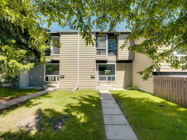 7205 S 4th St NE #13, Calgary, AB T2K 5S3