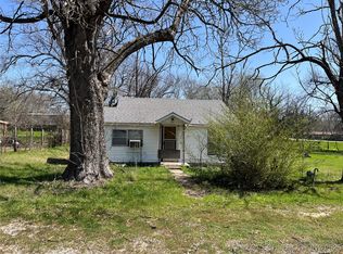 108 N Brackett St, Bokchito, OK 74726