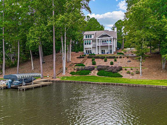 2nd image of 2020 Parks Mill Dr