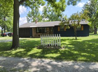 11746 Bay Rd, Wapakoneta, OH 45895