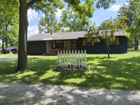 11746 Bay Rd, Wapakoneta, OH 45895