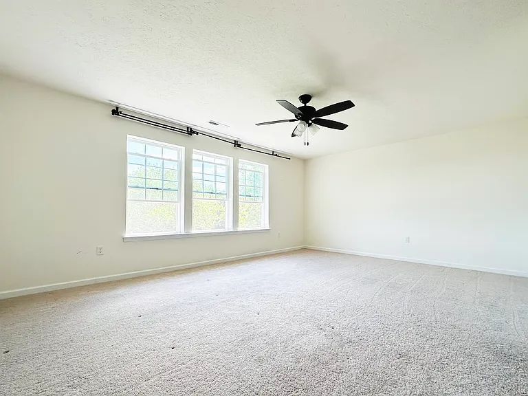 207 Falling Leaf Ln #207 — Photo 12