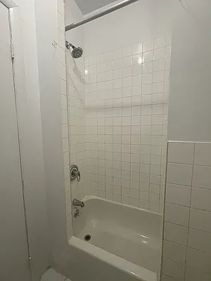 Rented by Peter R. Hungerford, LREB | media 17