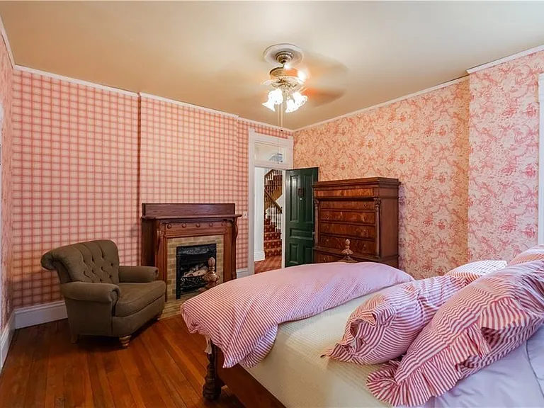 425 Gladstone Blvd — Photo 21