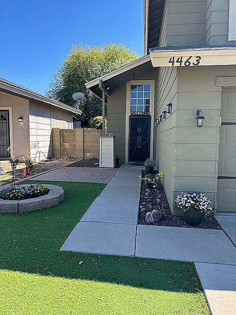 1st image of 4463 W Oraibi Dr