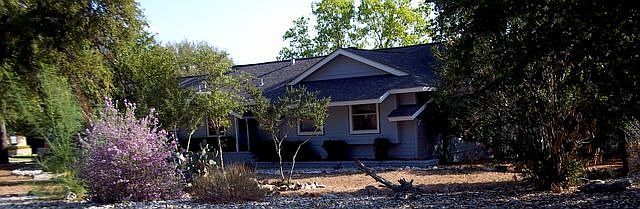 1st image of 112 E Mimosa Cir
