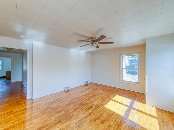 420 W Saginaw St, Lansing, MI 48933