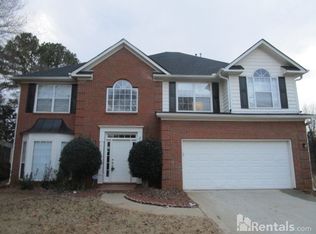 1851 Green Oak Cir, Lawrenceville, GA 30043
