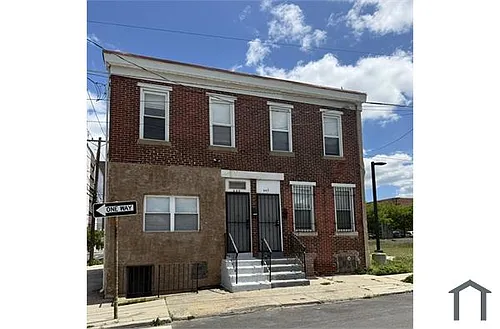 440 Henry St Photo 1