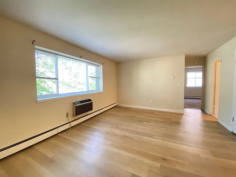 Ariel Place — Photo 15