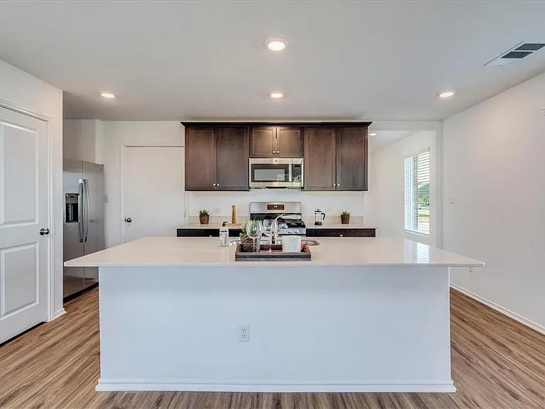 194 George Neggan Ln — Photo 4