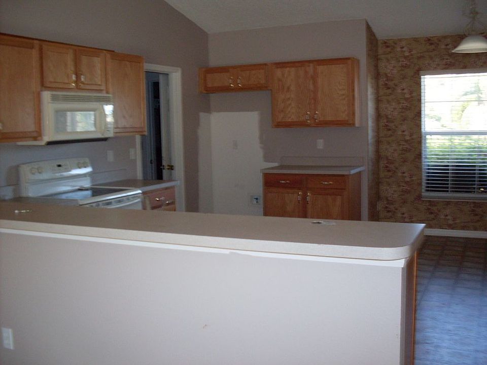 1st image of 1118 Heather Glen Dr