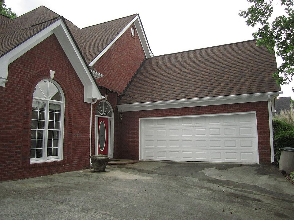 1st image of 3207 Haleys Way SE