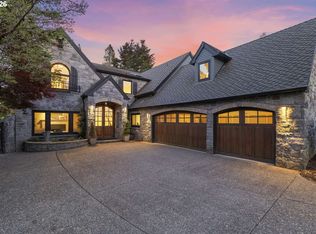 18370 River Edge Ln, Lake Oswego, OR 97034