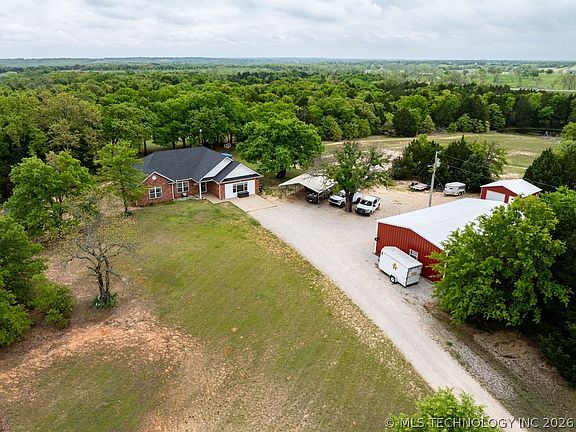 2nd image of 19392 Easton Riley Rd